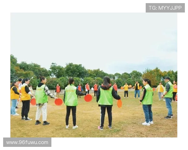 飞盘竞技的魅力：深入分析杭州飞盘队员的个人技能与团队协作
